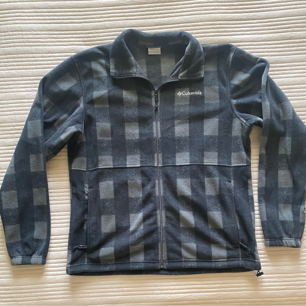 Columbia Men’s Plaid Fleece Jacket - Black and Charcoal
